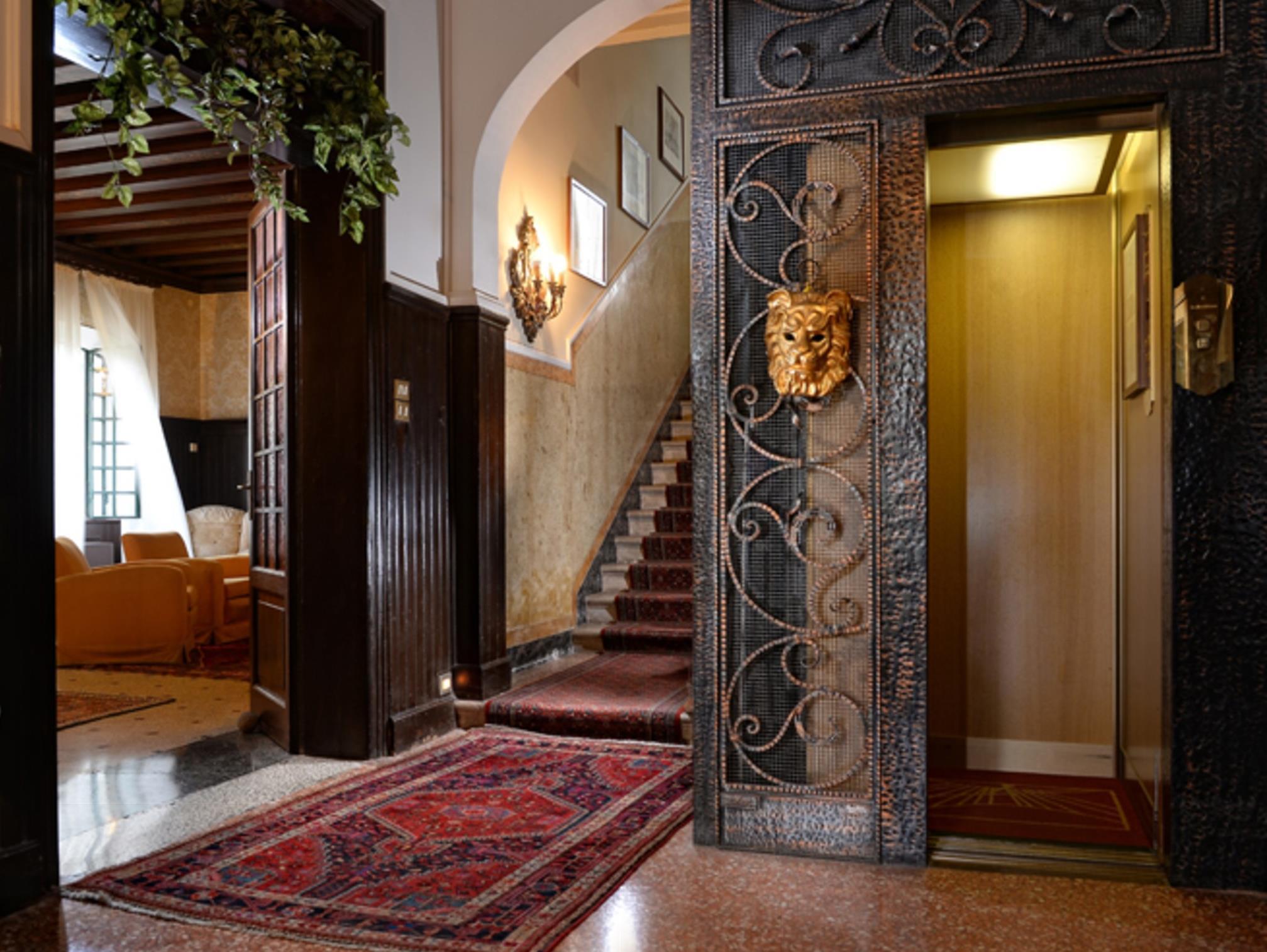 Hotel La Meridiana Lido di Venezia Exterior photo